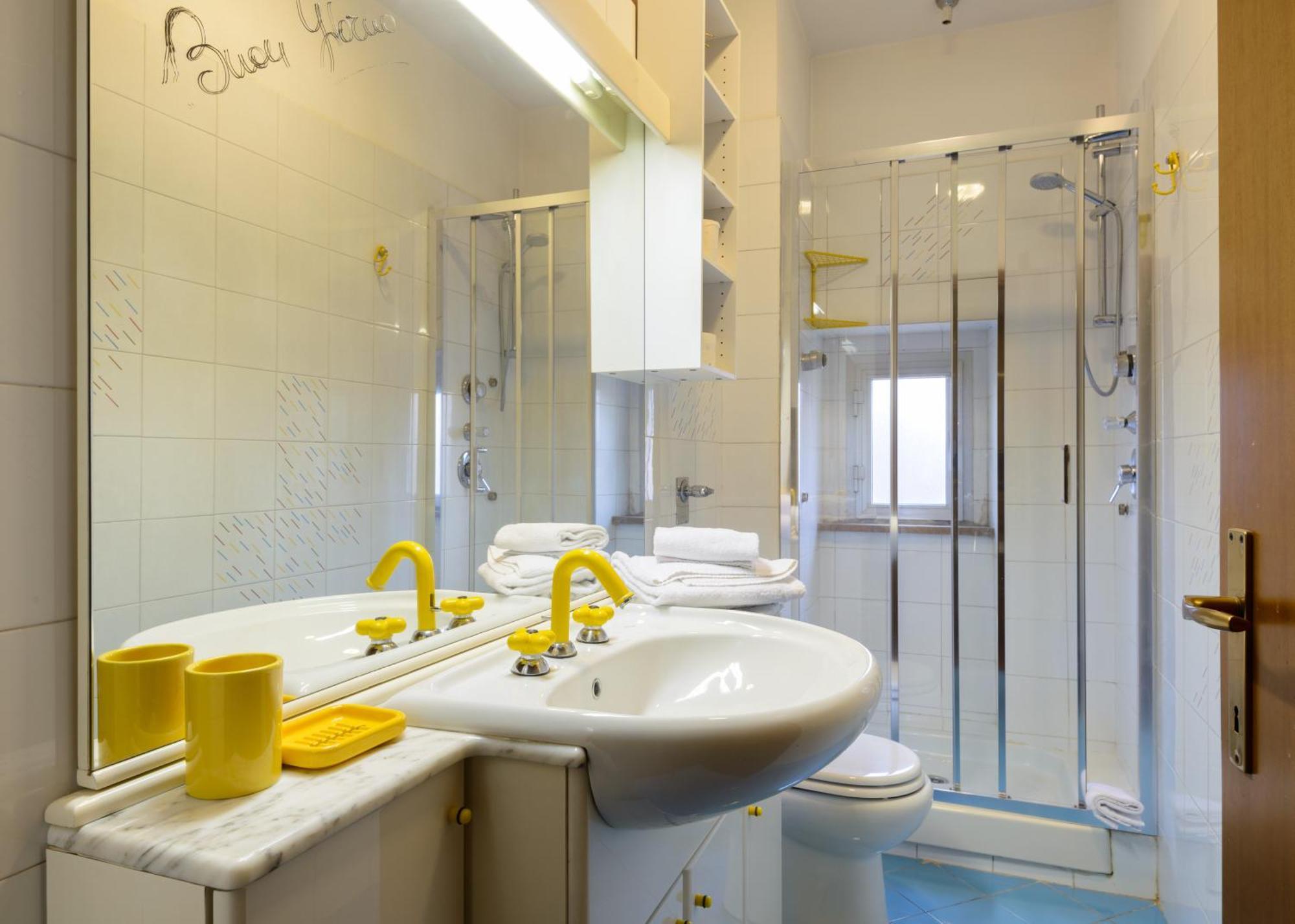 Apartamento La Dimora Di Amedeo Siena Exterior foto